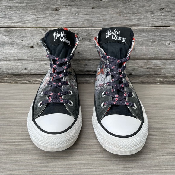 HARLEY QUINN X CONVERSE  Hi Top Sneakers - Picture 4 of 10